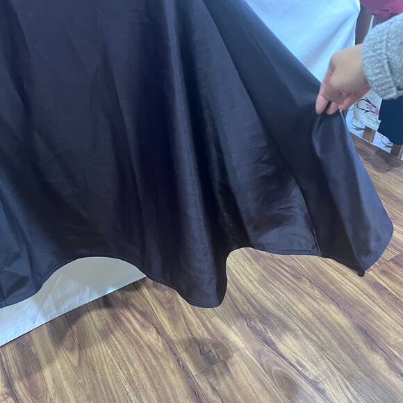 Tadashi Shoji Layered Strapless Mermaid Formal Maxi Gown Women's Dress Size 10P - Picture 7 of 10